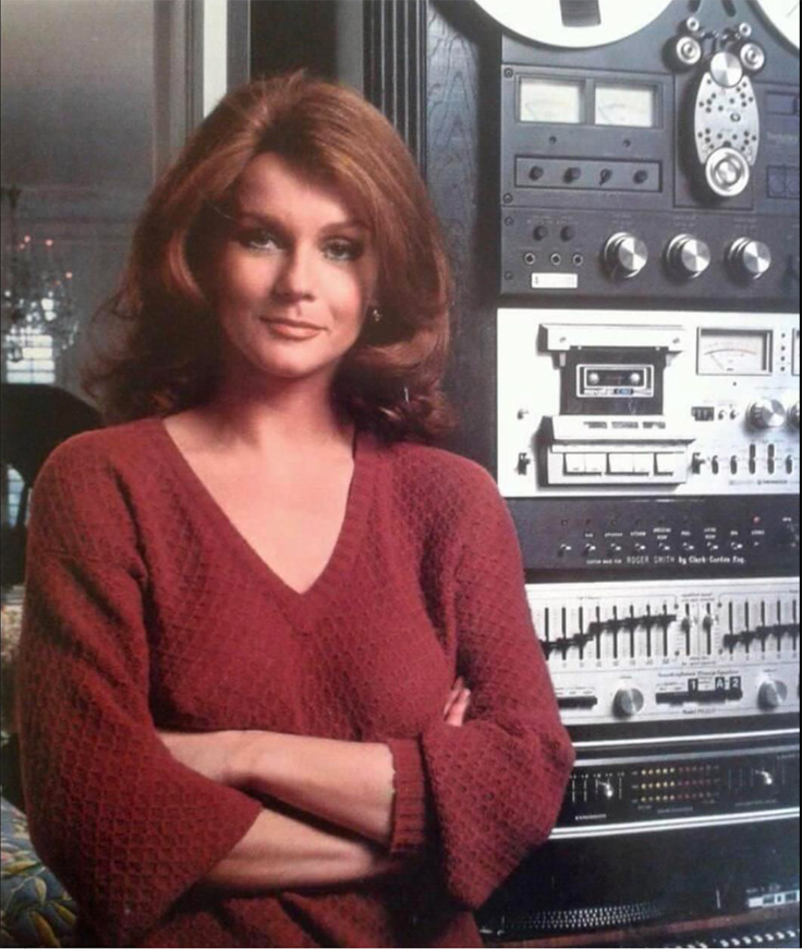 Ann Margaret with Technics reel to reel tape recorder
