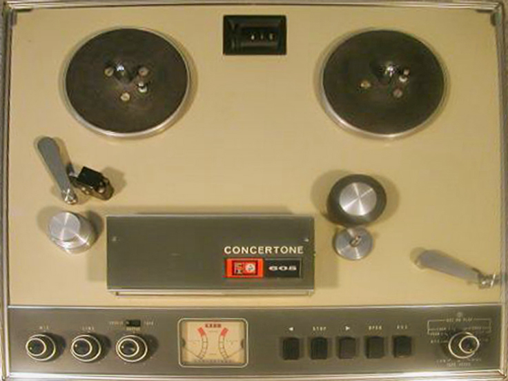 Concertone 605 reel tape recorder