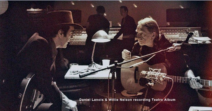 Daniel Lanois & Willie Nelson recording Teatro Album