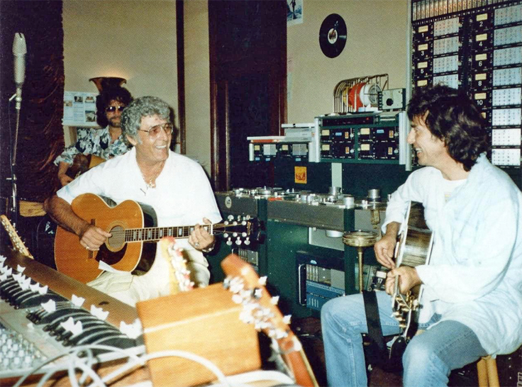 Jeff Lyne, Carl Perkins and George Harrison with Studer reel tape recorders