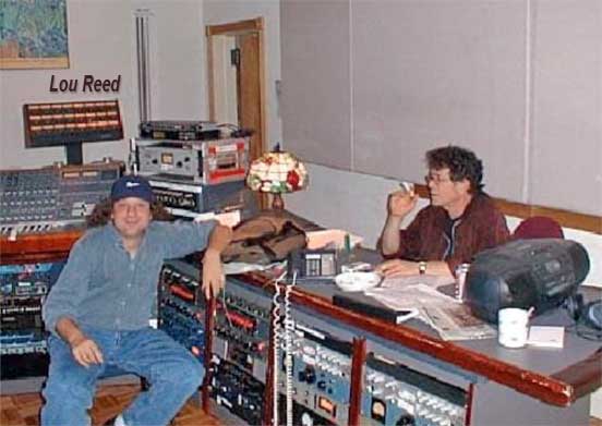 Lou Reed in studio