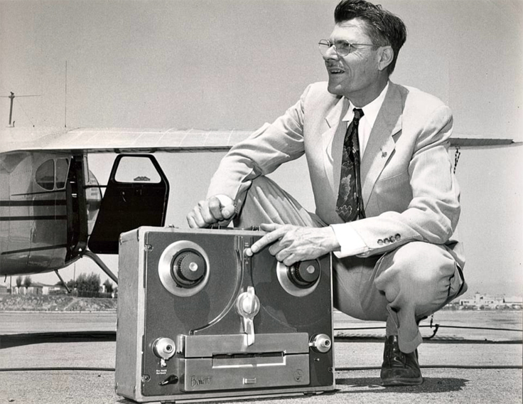 Paul Klipsch with Berlant Concertone reel tape recorder