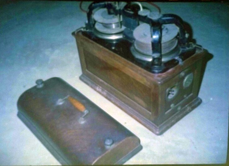 American Telegraphone Company wire recorder photo by Paul A. Rich